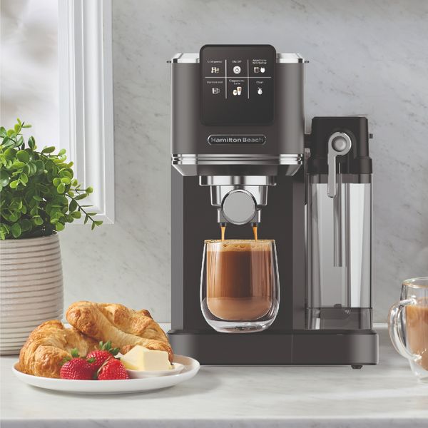 Hamilton Beach BaristaPro + Touch 8 in 1 Espresso With Milk Black