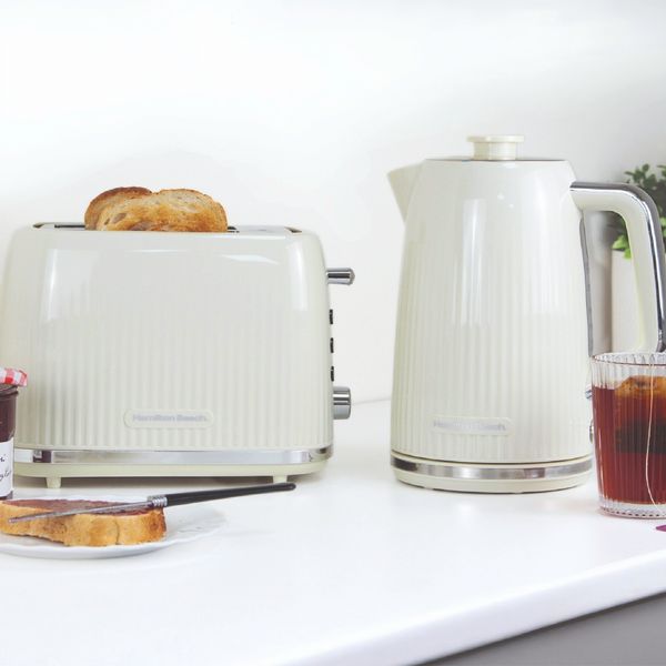 Hamilton Beach Miami Kettle, Toaster and Miami Microwave Set - Sand